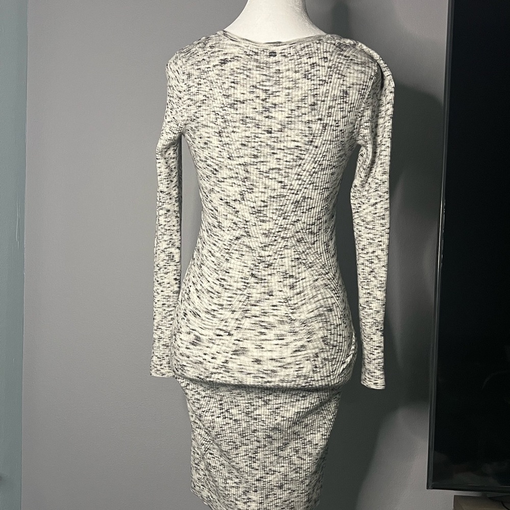 Small size sexy dress from Guess. Worn once.